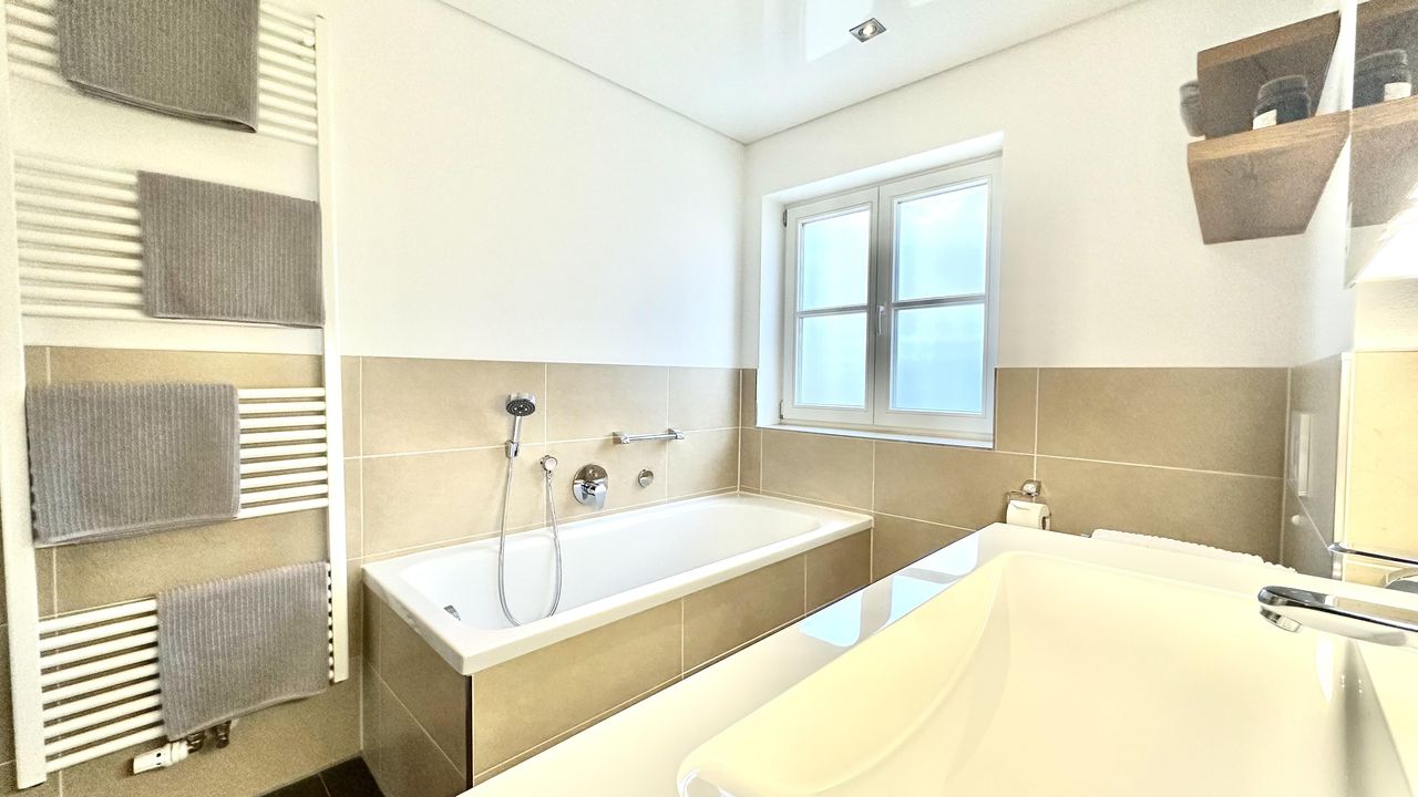 image00037 image00037